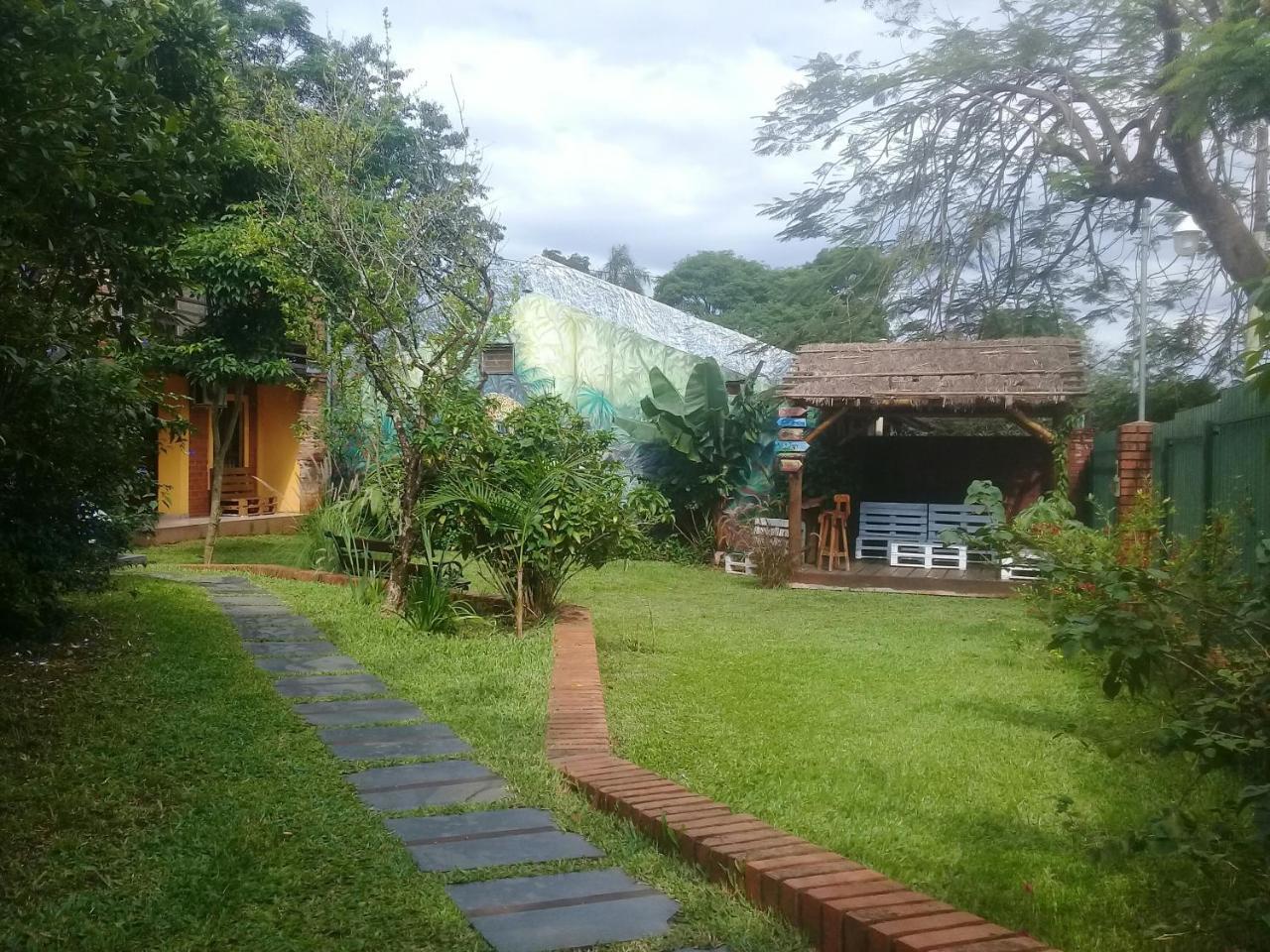 Hospedaje Los Vencejos Puerto Iguazú Exteriér fotografie